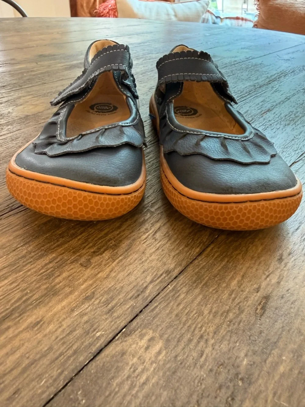 Livie & Luca Kids Size 1 Navy Leather Ruffle Mary Jane Shoes Comfort Flats